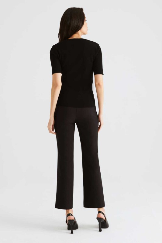 V Yaka Triko Siyah - 2