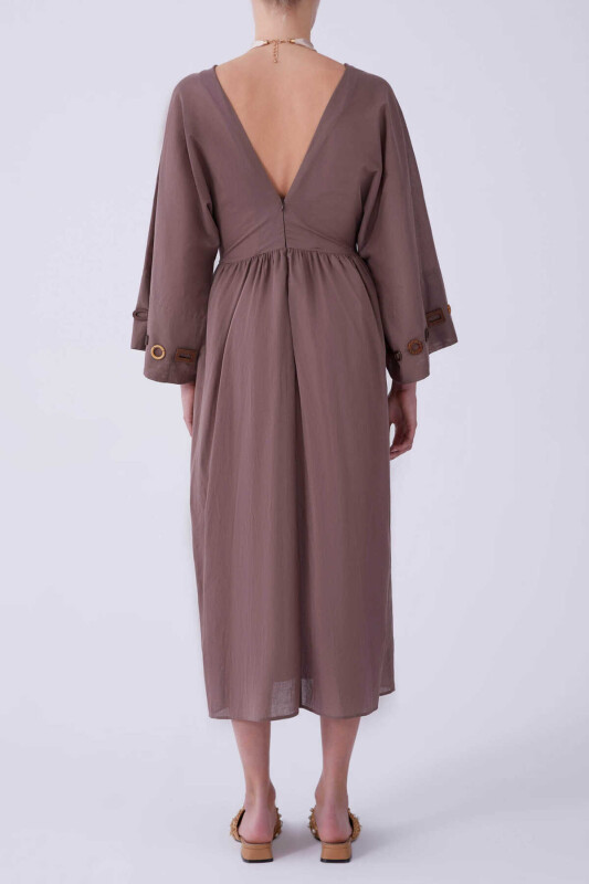 V Yaka Uzun Elbise Kahve - 2