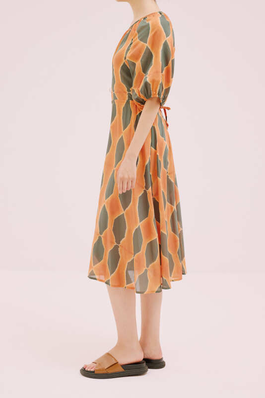 Bağlama Detaylı Sırt Dekolteli Midi Boy Elbise Standart Renk - 3