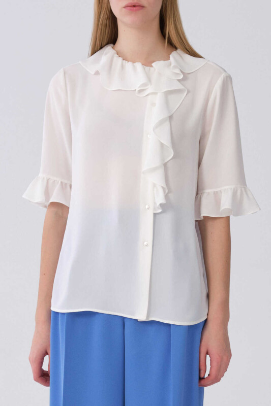 Yaka Detaylı Yarım Kol Bluz Kemik - 1