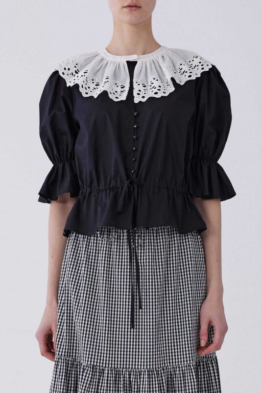 Yakası Beyaz Fistolu Gömlek Siyah - 1