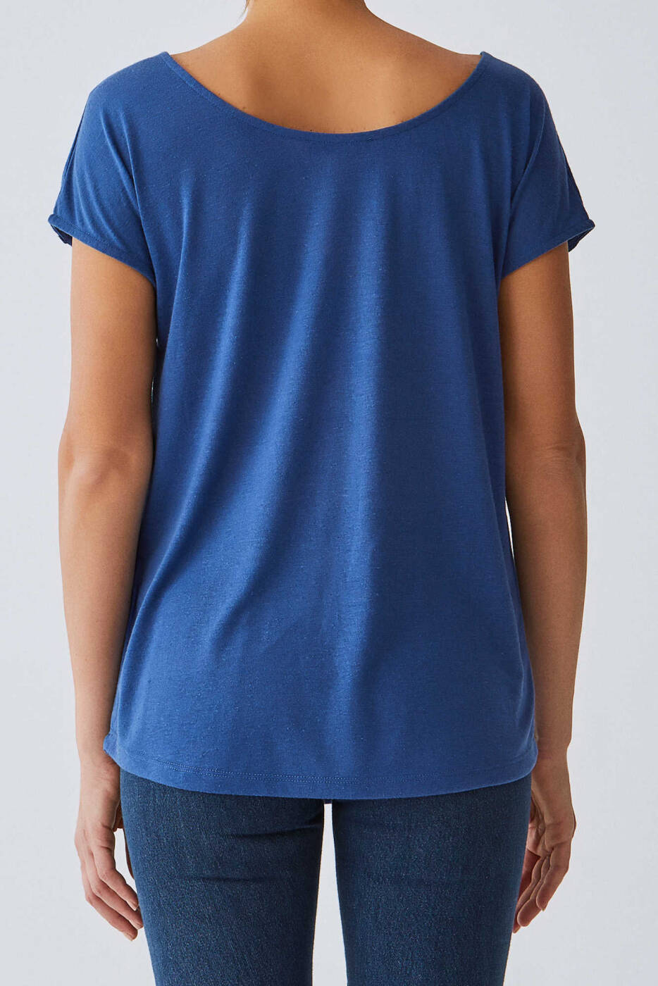 Yakası Geniş Ve Detaylı T-shirt Kobalt - 2