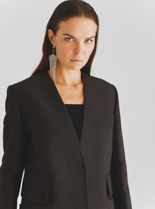  Yakasız Cep Detaylı Ceket Siyah - 4