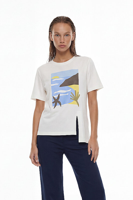 Yırtmaç Detaylı Baskılı T-shirt Ekru - Roman