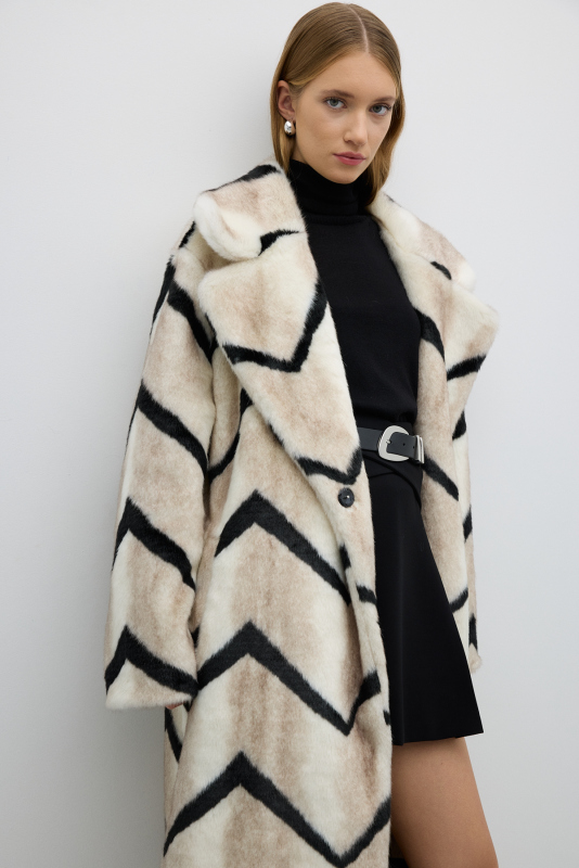 Zigzak Çizgili Suni Kürk Kaban Bej- Siyah - 3