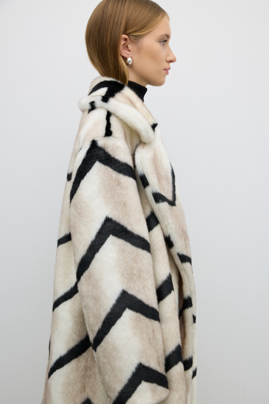 Zigzak Çizgili Suni Kürk Kaban Bej- Siyah - 4